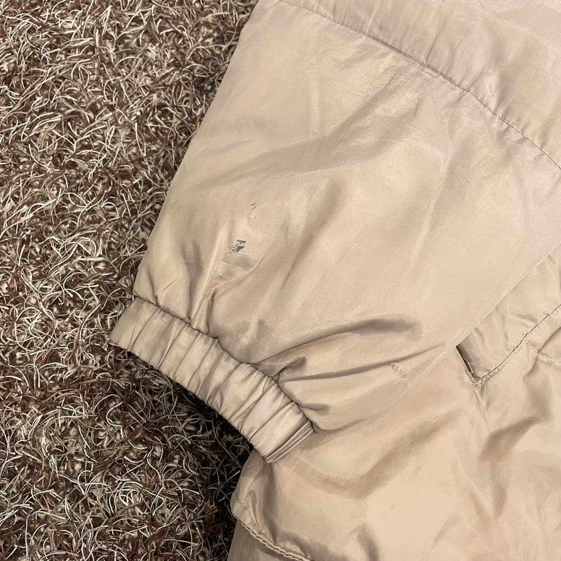 입생로랑 아카이브 구스다운 미니멀 패딩 상품이미지3