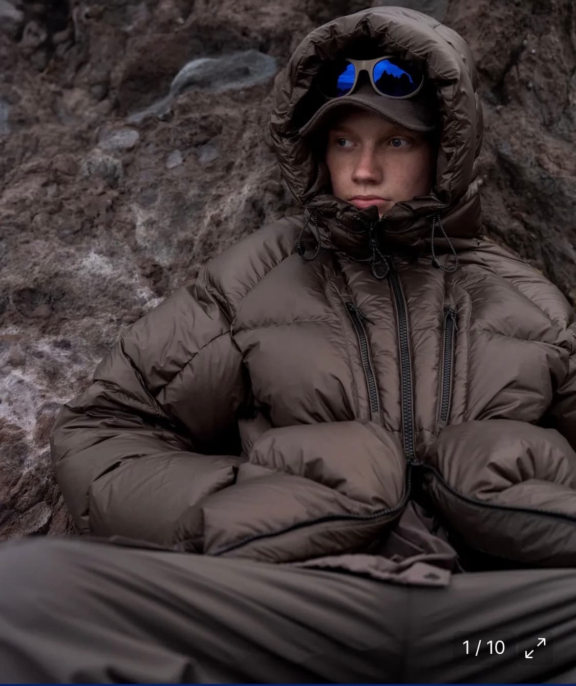 무신사 스탠다드 시티 레저 브라이트 후디드 다운 패딩  상품이미지1