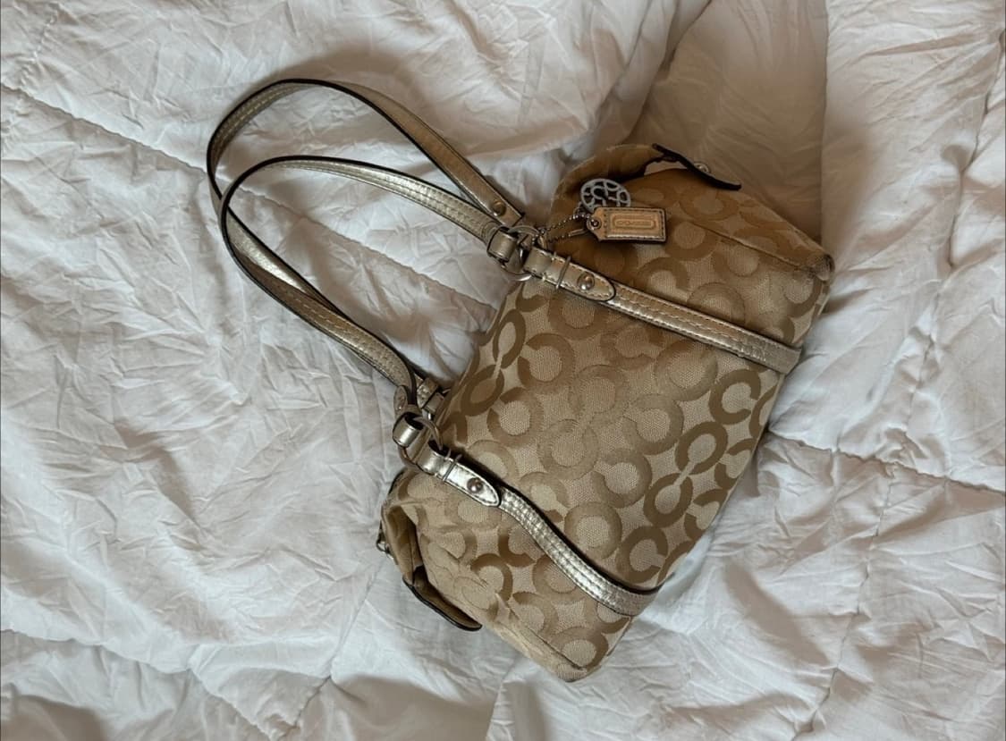 코치 시그니처 숄더백 Y2k 상품이미지1