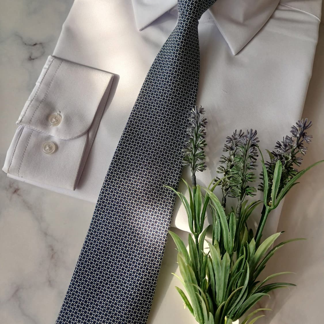 보기밀라노 코튼&실크 네이비 패턴 넥타이 8.7cm A+등급 A18915 상품이미지5