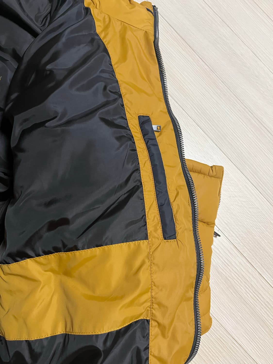 자라 MAN 남성 경량 패딩 XL 겨자색 상품이미지7