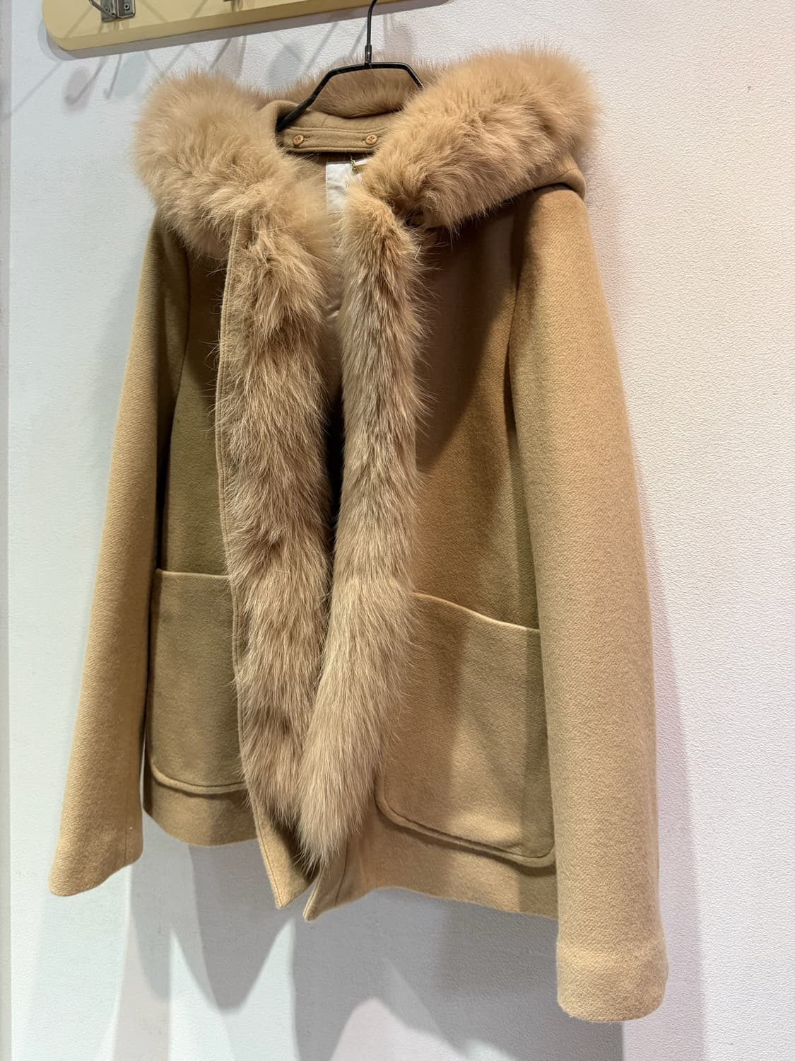 The virgnia 여성 퍼 자켓 상품이미지1