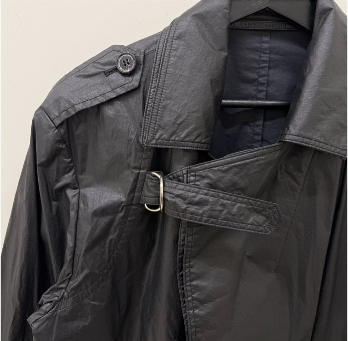 크리스 반 아쉐 더블 카라 페이크 레더 트렌치 코트 상품이미지7