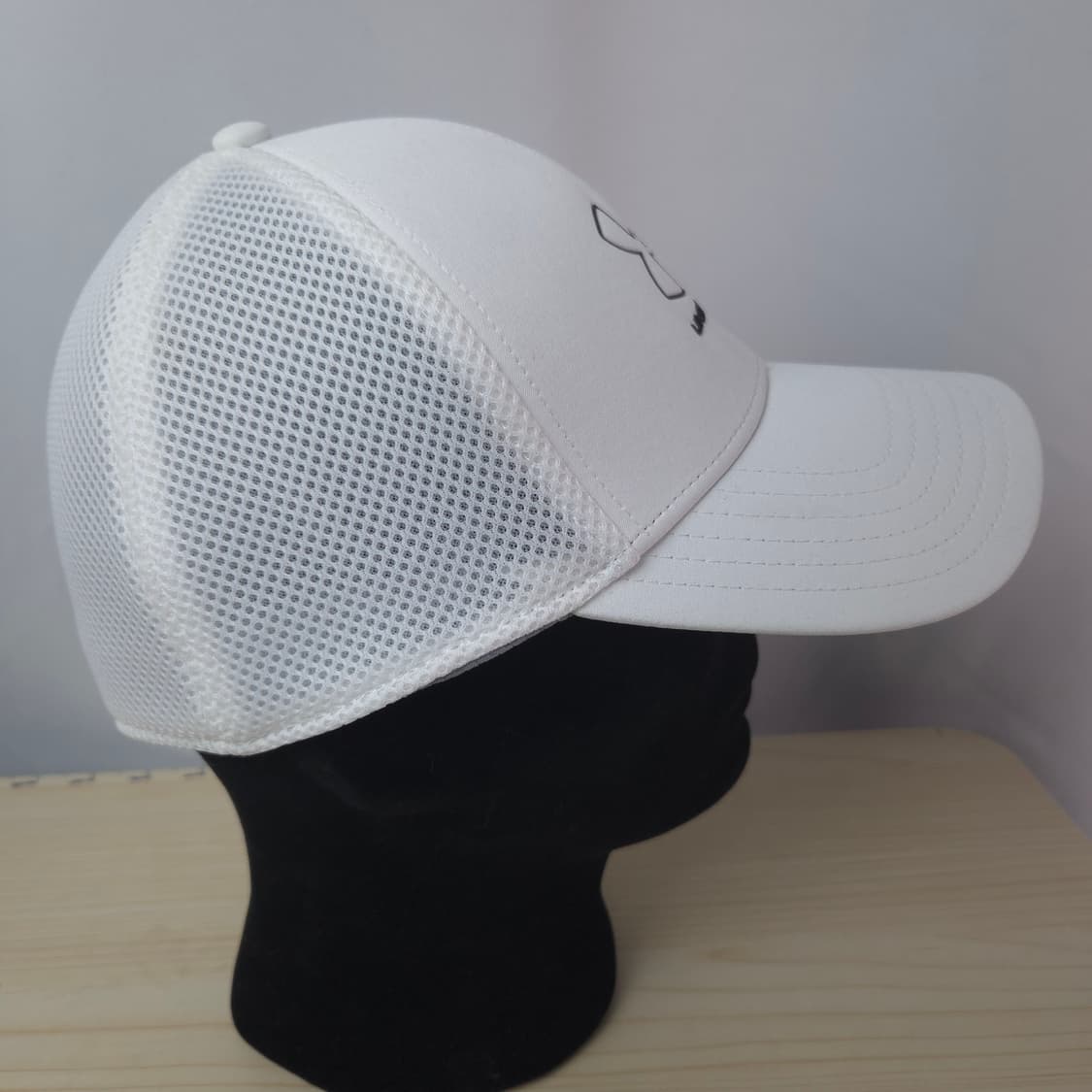 S-M 언더아머 볼캡 골프모자 흰색 상품이미지3