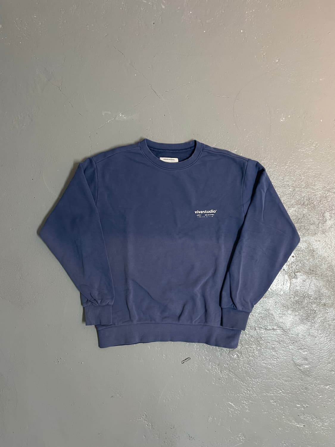 비바스튜디오 맨투맨  상품이미지1