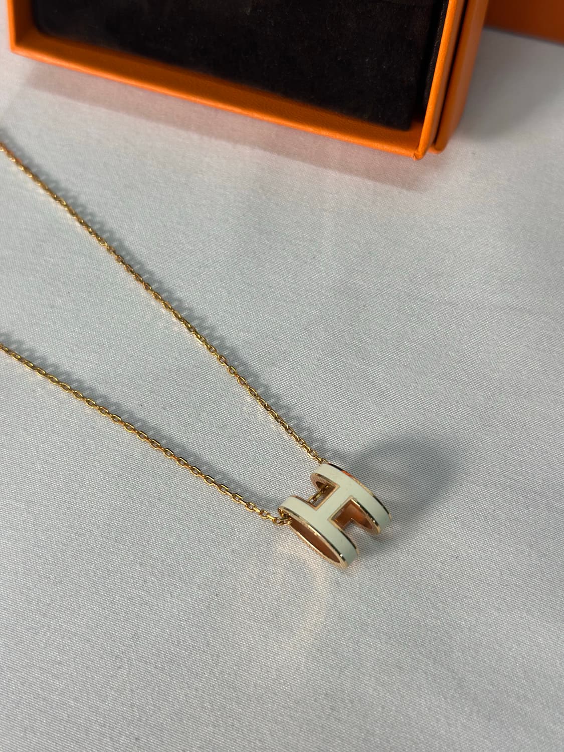 에르메스 팝아슈 화이트로즈골드 미니x 상품이미지5