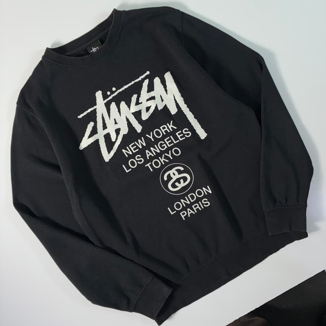 Stussy  스투시 월드투어 맨투맨 상품이미지2
