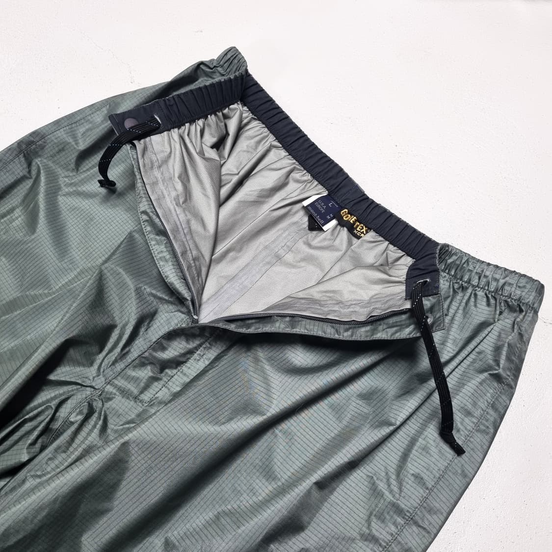 MONTBELL GORE TEX PANTS - L 상품이미지4