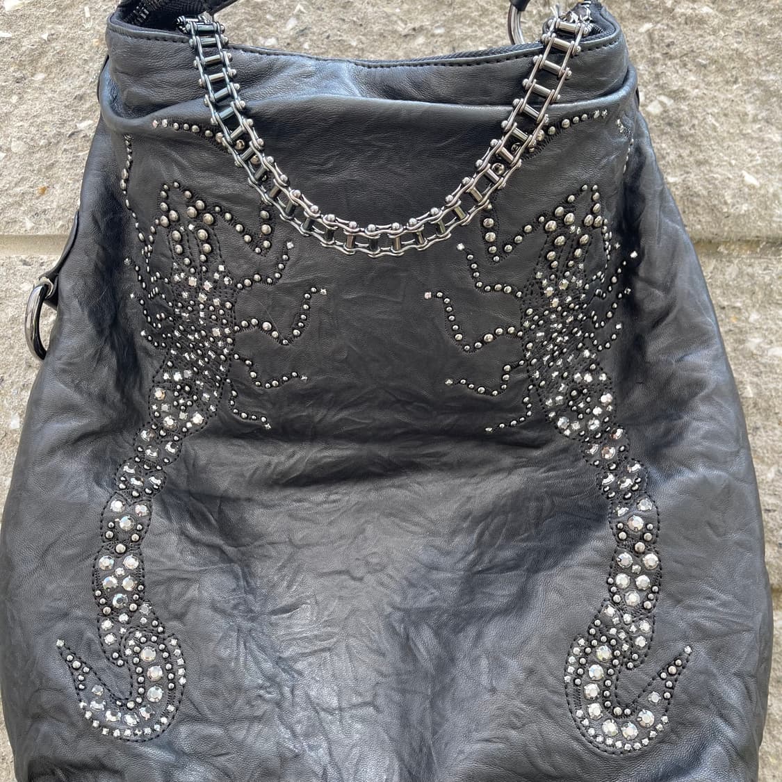 [OS] THOMAS WYLDE 블랙 레더 체인 숄더백 상품이미지5