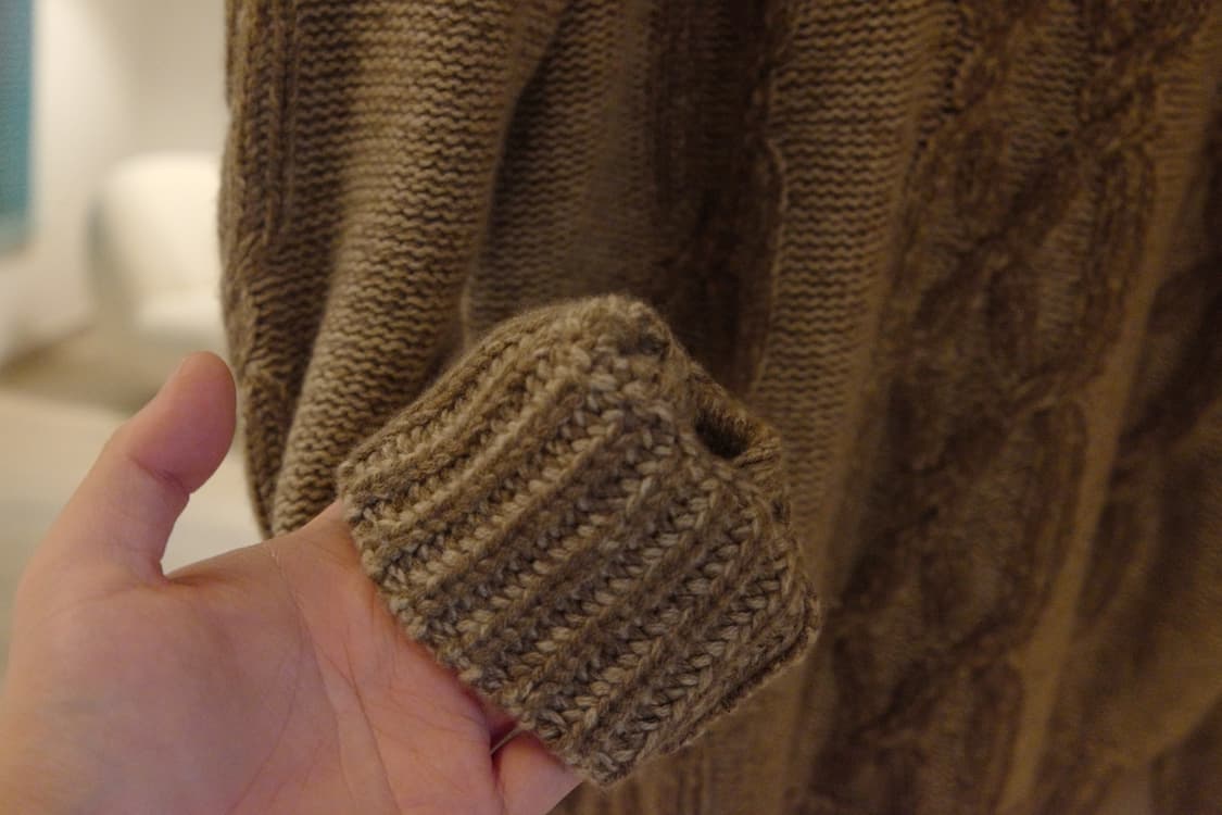 로로피아나 캐시미어 케이블 니트 브라운 54 상품이미지5