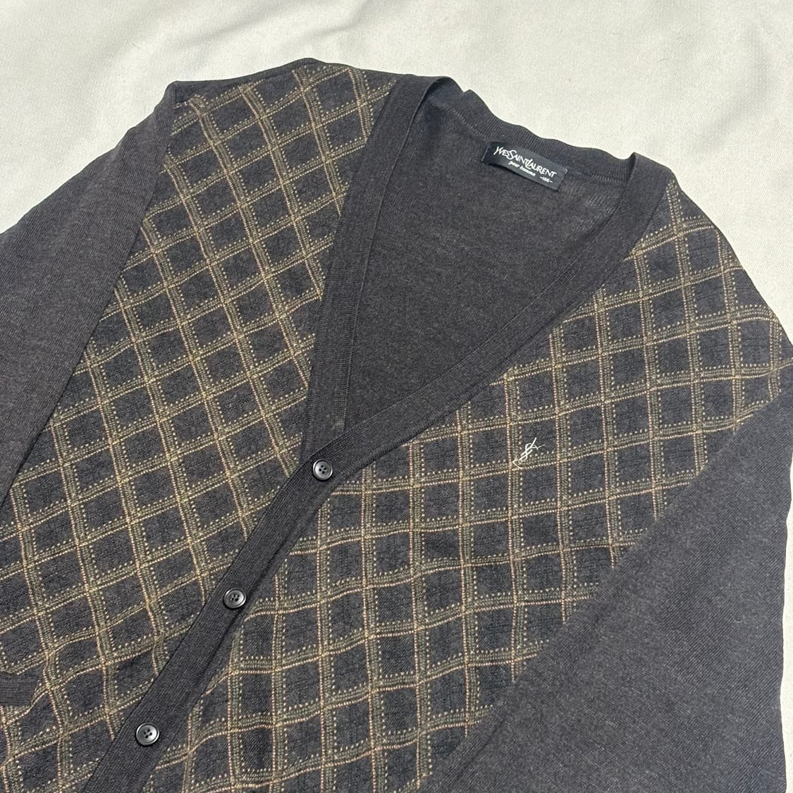 105 입생로랑 체크 가디건 상품이미지1