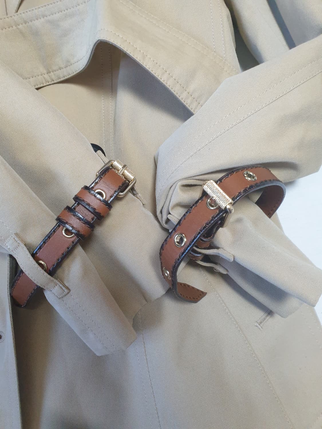 버버리 노바체크 숏 트렌치 코트 자켓 상품이미지3