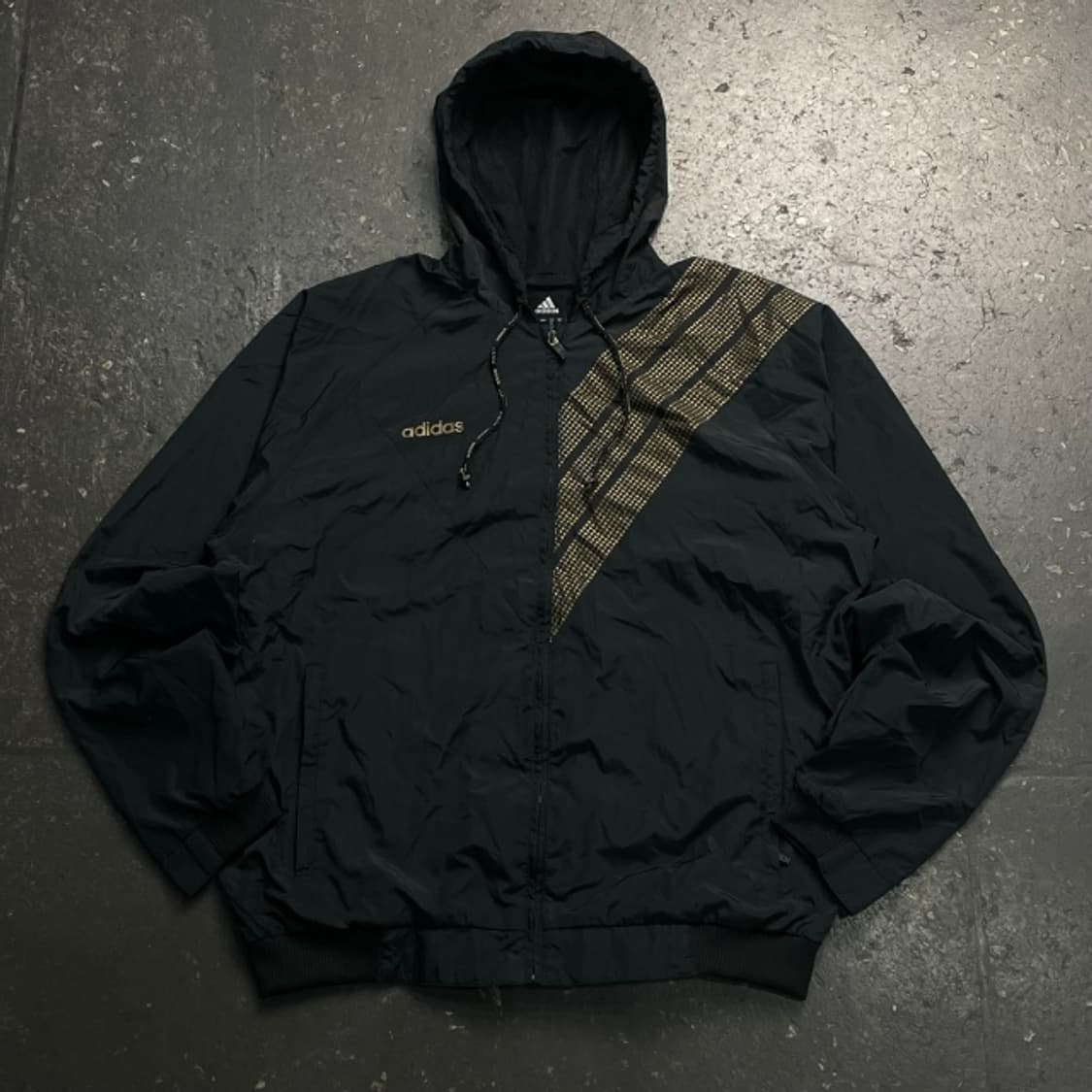 105 아디다스 런닝 바람막이  상품이미지1