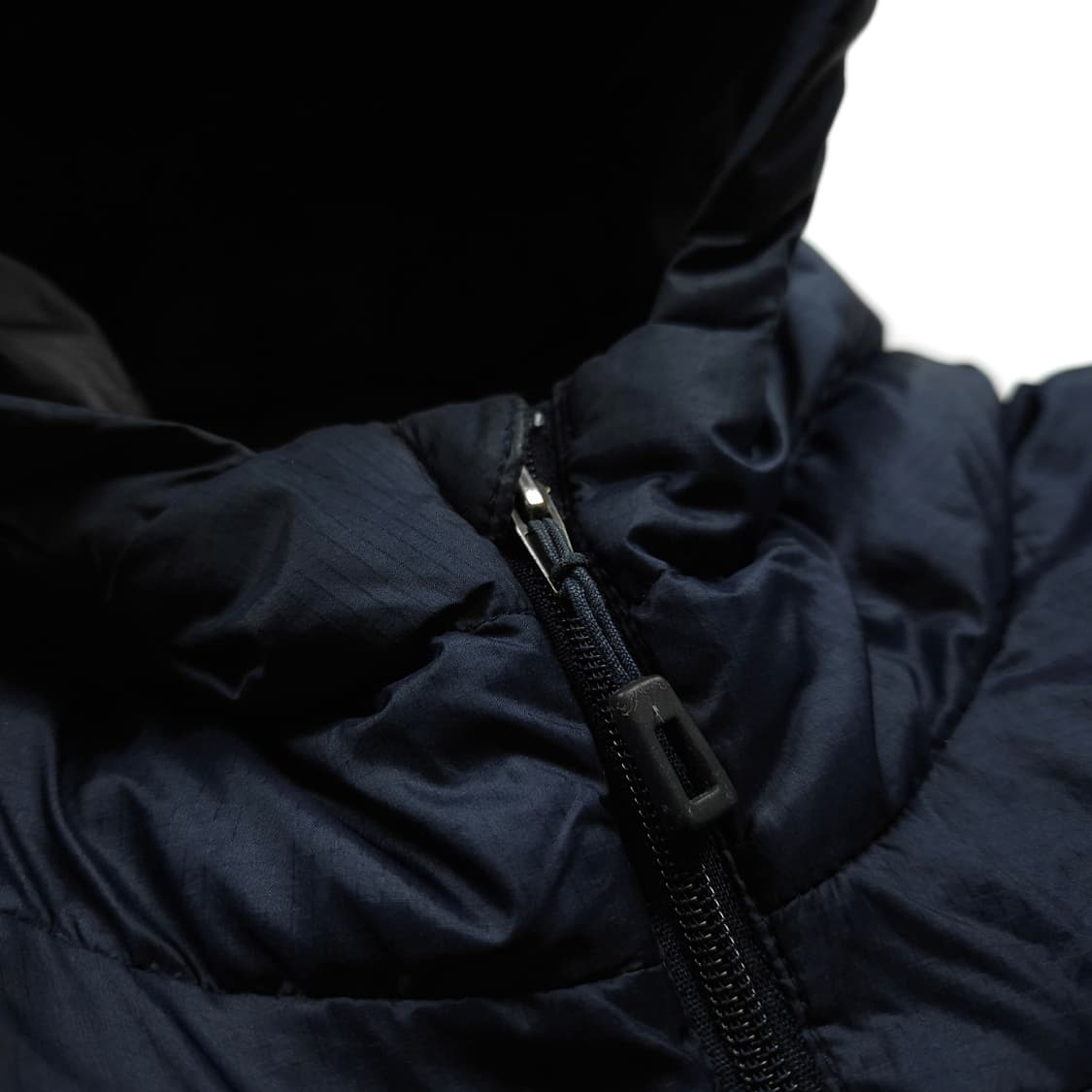 파타고니아 하이로프트 경량 다운 후디 패딩 자켓 상품이미지7