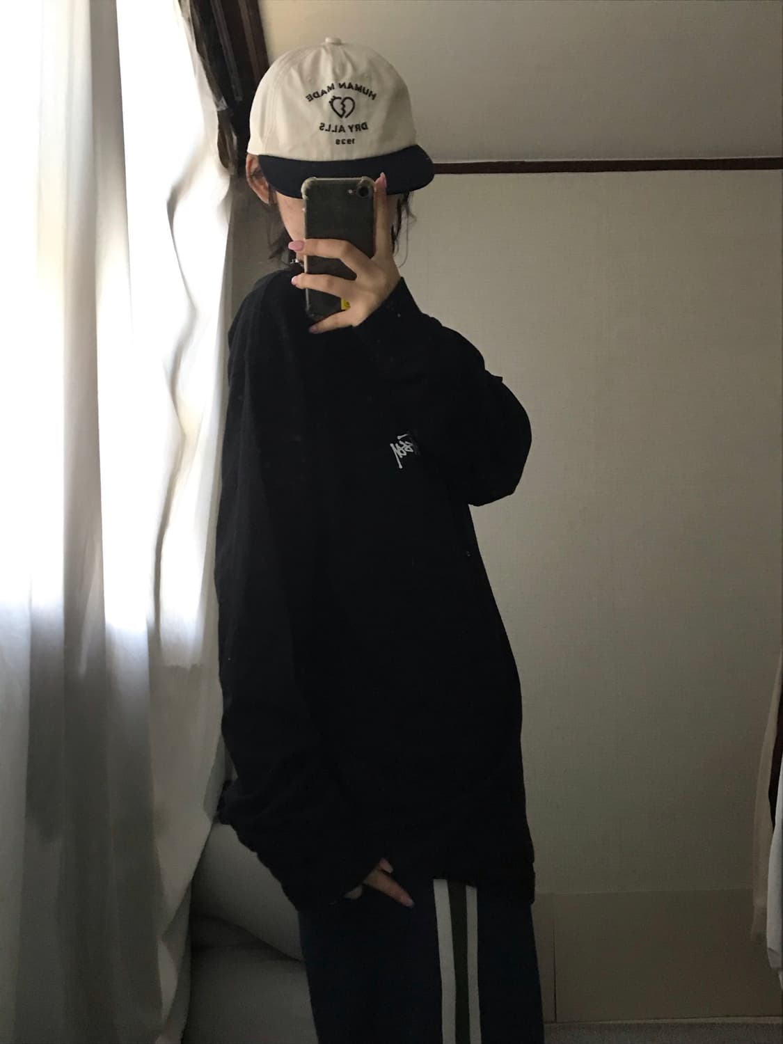 스투시 블랙 빅로고 롱슬리브 상품이미지3