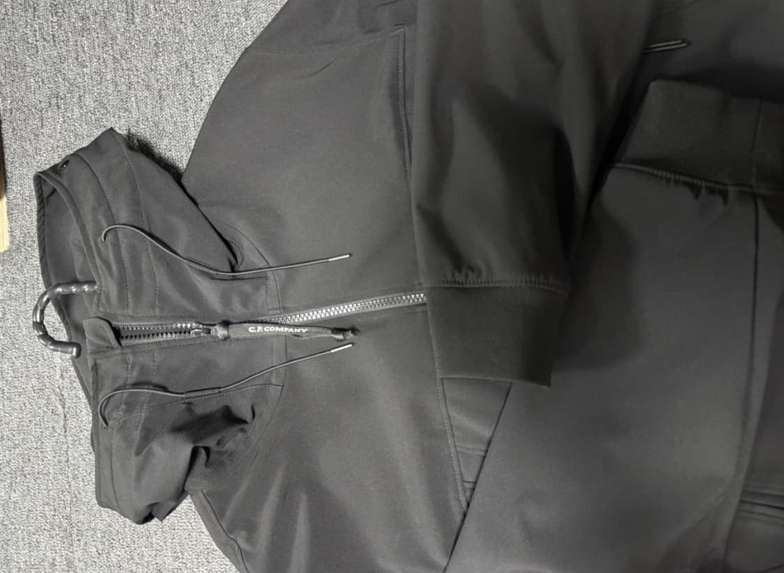 C.P. 컴퍼니 쉘-R 고글 자켓 블랙 - 23SS M사이즈 상품이미지4