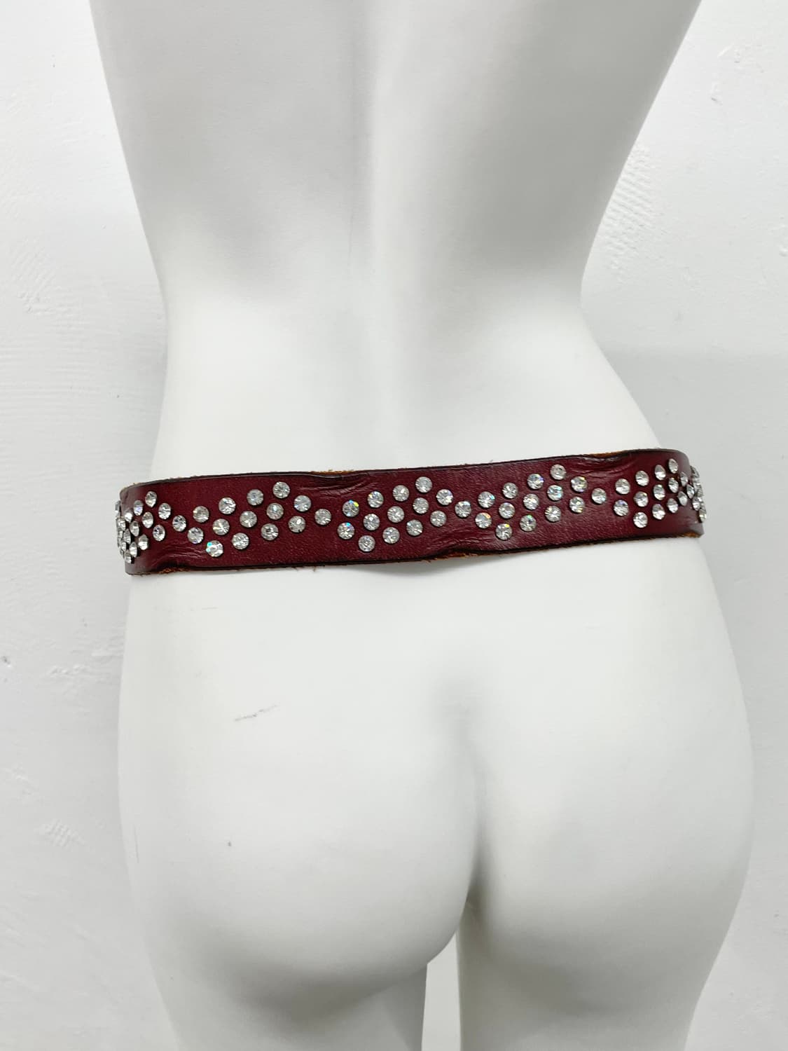 리얼레더 큐빅 디테일 버클 벨트 상품이미지4