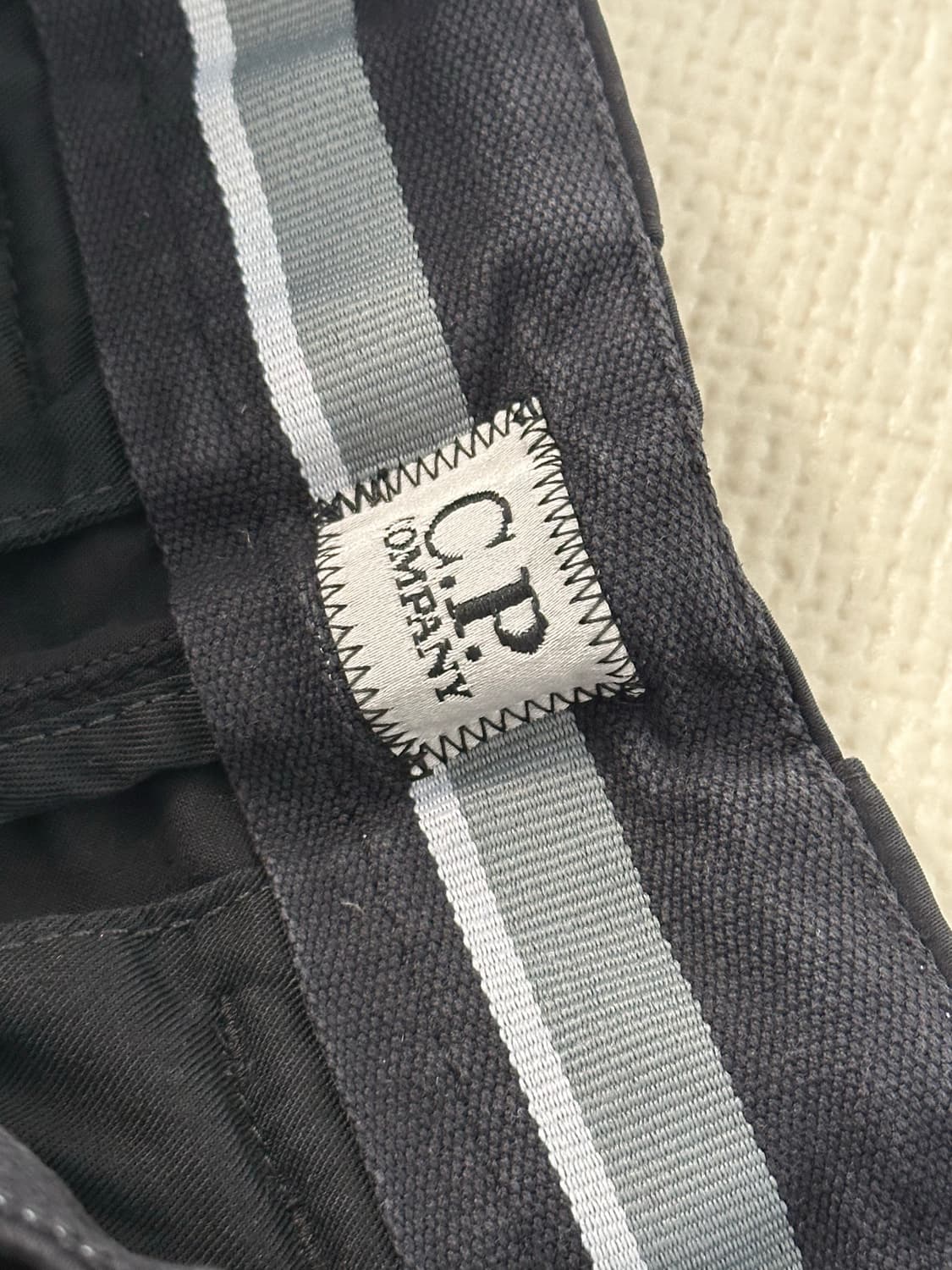 44) 정품 레귤러 CP컴퍼니 렌즈 카고 조거 팬츠 상품이미지4