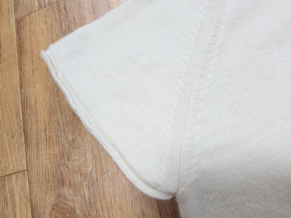 메이비베이비(MAYBEBABY) 디어리스트 아이보리 카라니트원피스 새상품 상품이미지4