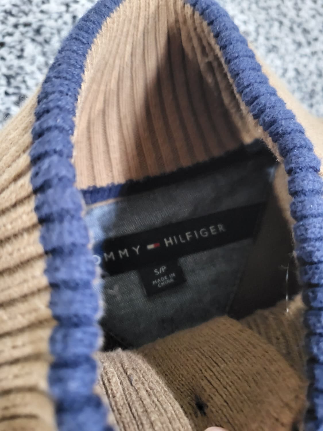 타미힐피거 브라운 니트 티셔츠  상품이미지3