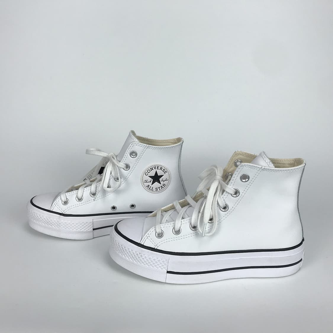 컨버스 척테일러 리프트 플랫폼 레더 신발 운동화 여성235 상품이미지4