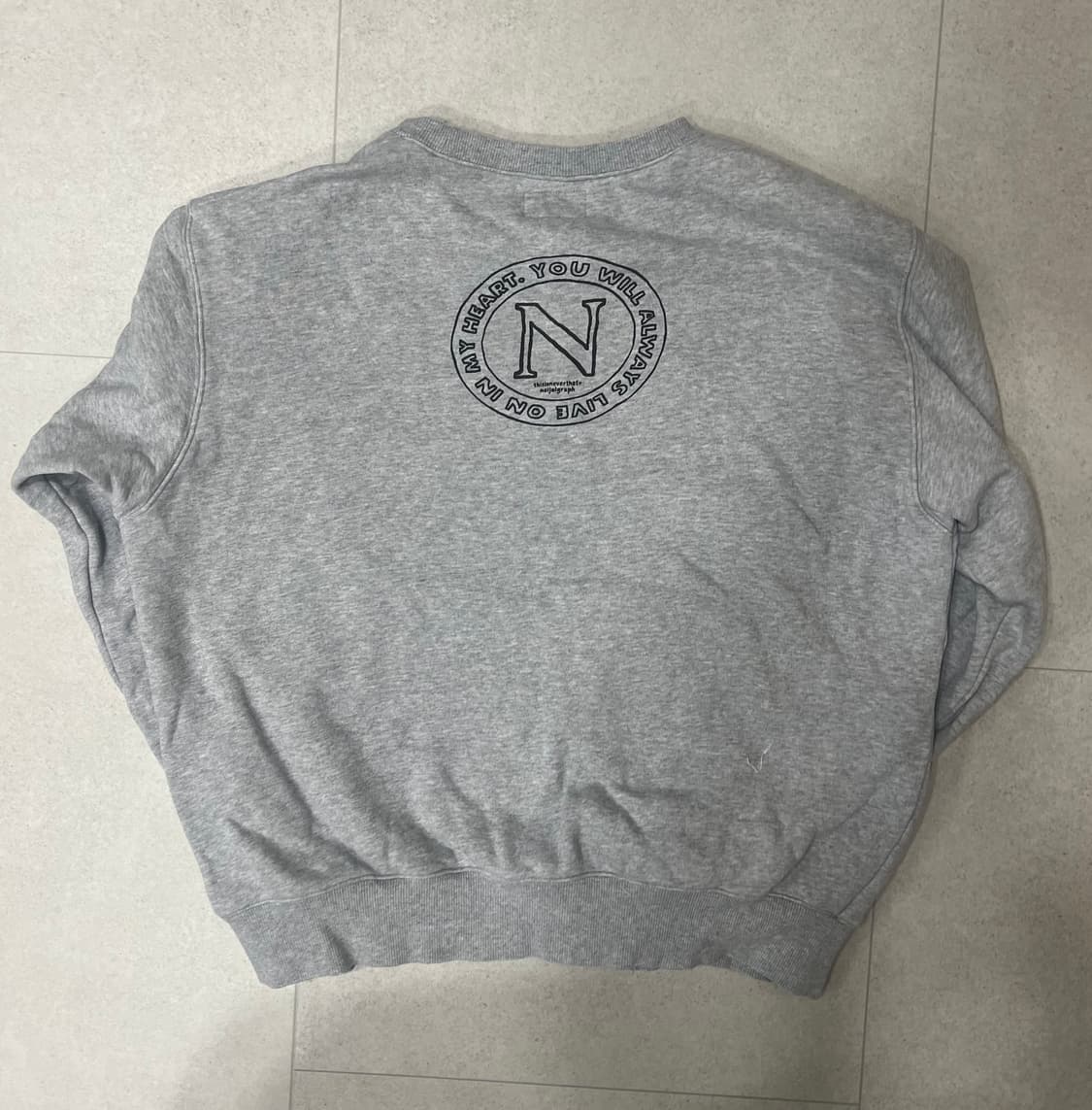 디네뎃 x 나이젤 맨투맨 상품이미지3