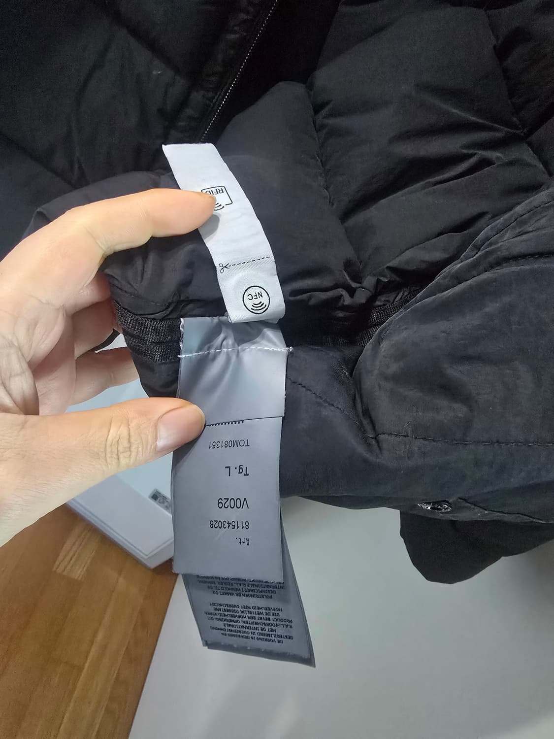 스톤아일랜드 심리스패딩 24fw 상품이미지5