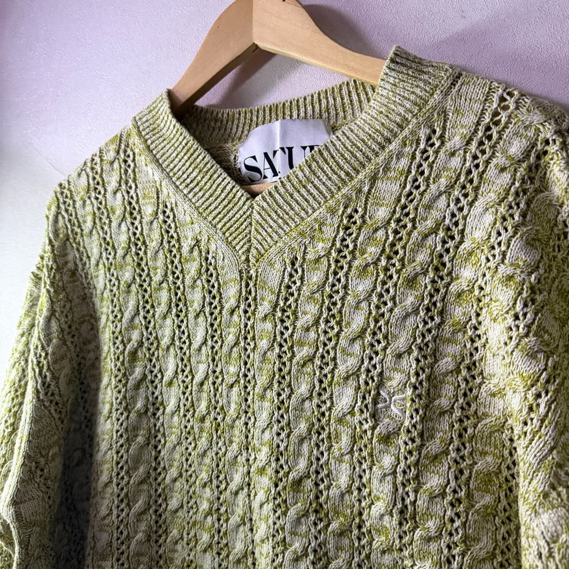 SATUR 세터 꽈배기 V넥 니트 내추럴 그린 XL(105정도) 상품이미지9