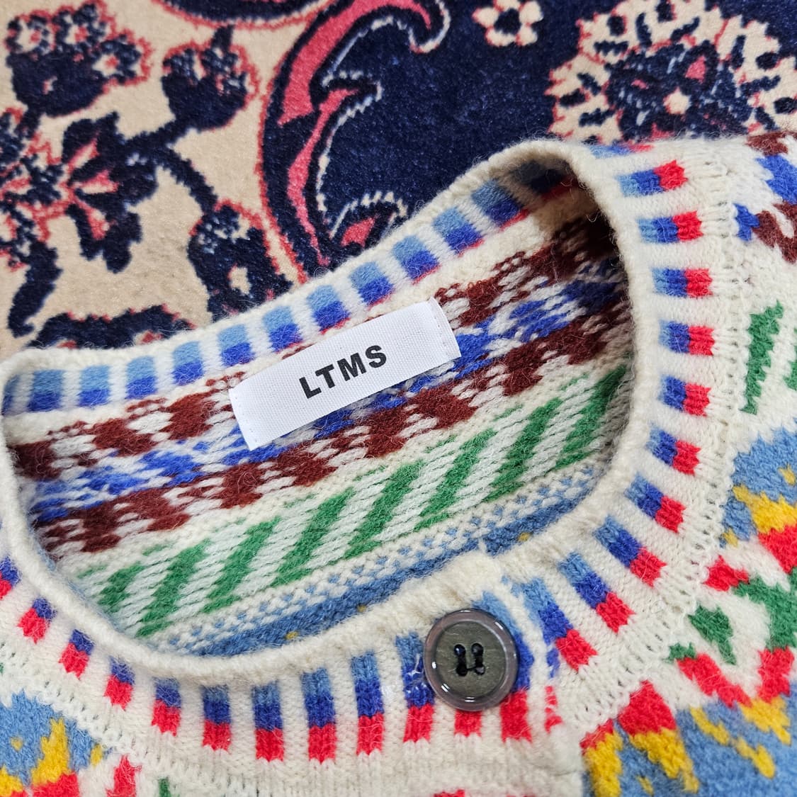 LTMS 레인보우 에스닉 라운드넥 버튼 가디건 Free 상품이미지5