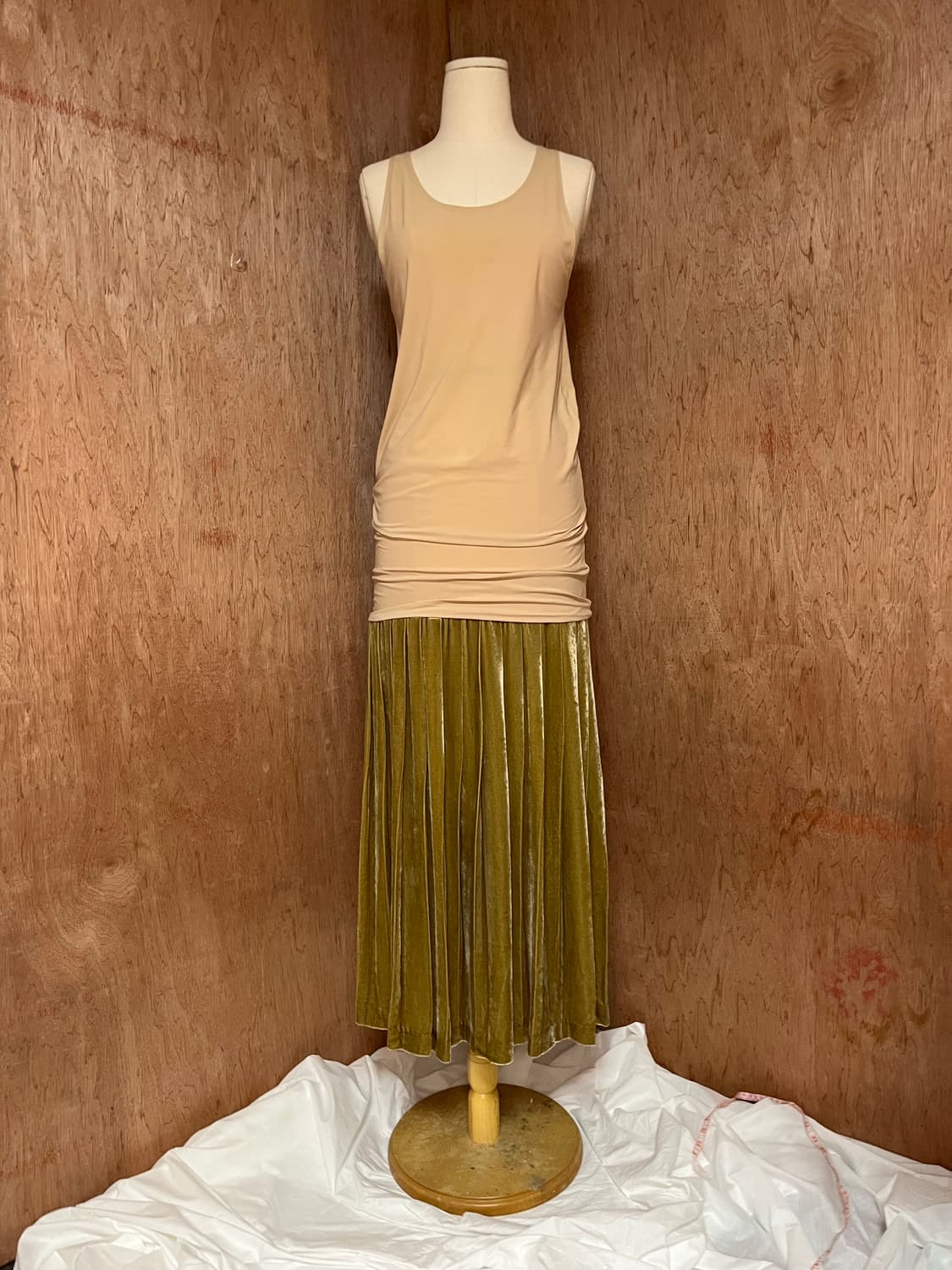 토가 풀라 레이어드 탱크 드레스 (벨벳 플리츠 스커트 상품이미지1