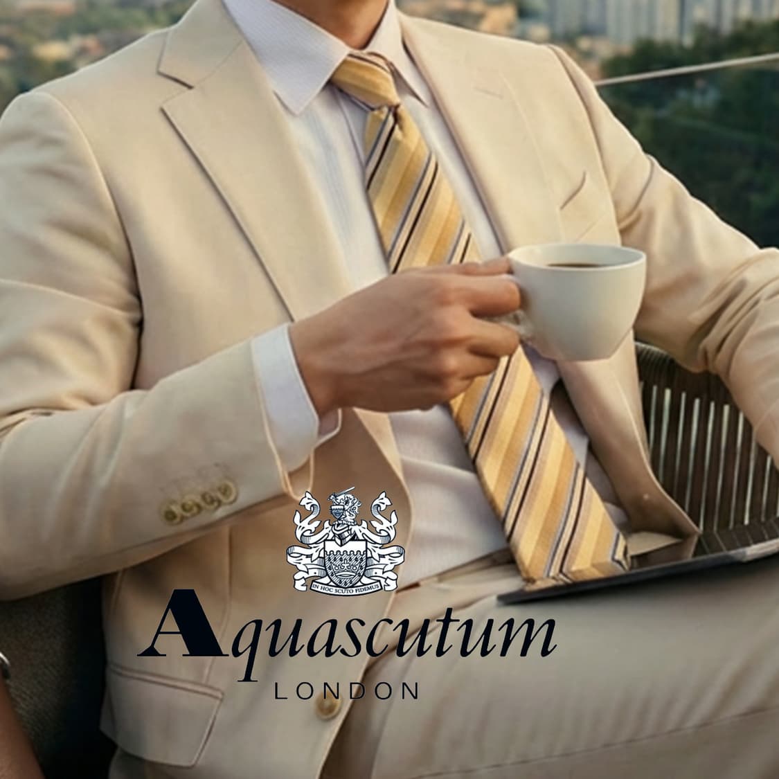 아쿠아스큐텀 넥타이 골드 스트라이프 A+~A등급 E895
 상품이미지1