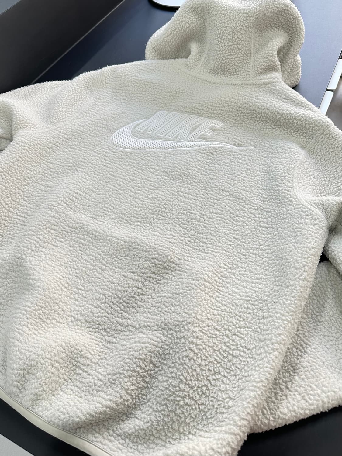 나이키 스우시빅로고 플리스 풀오버후드티 상품이미지4