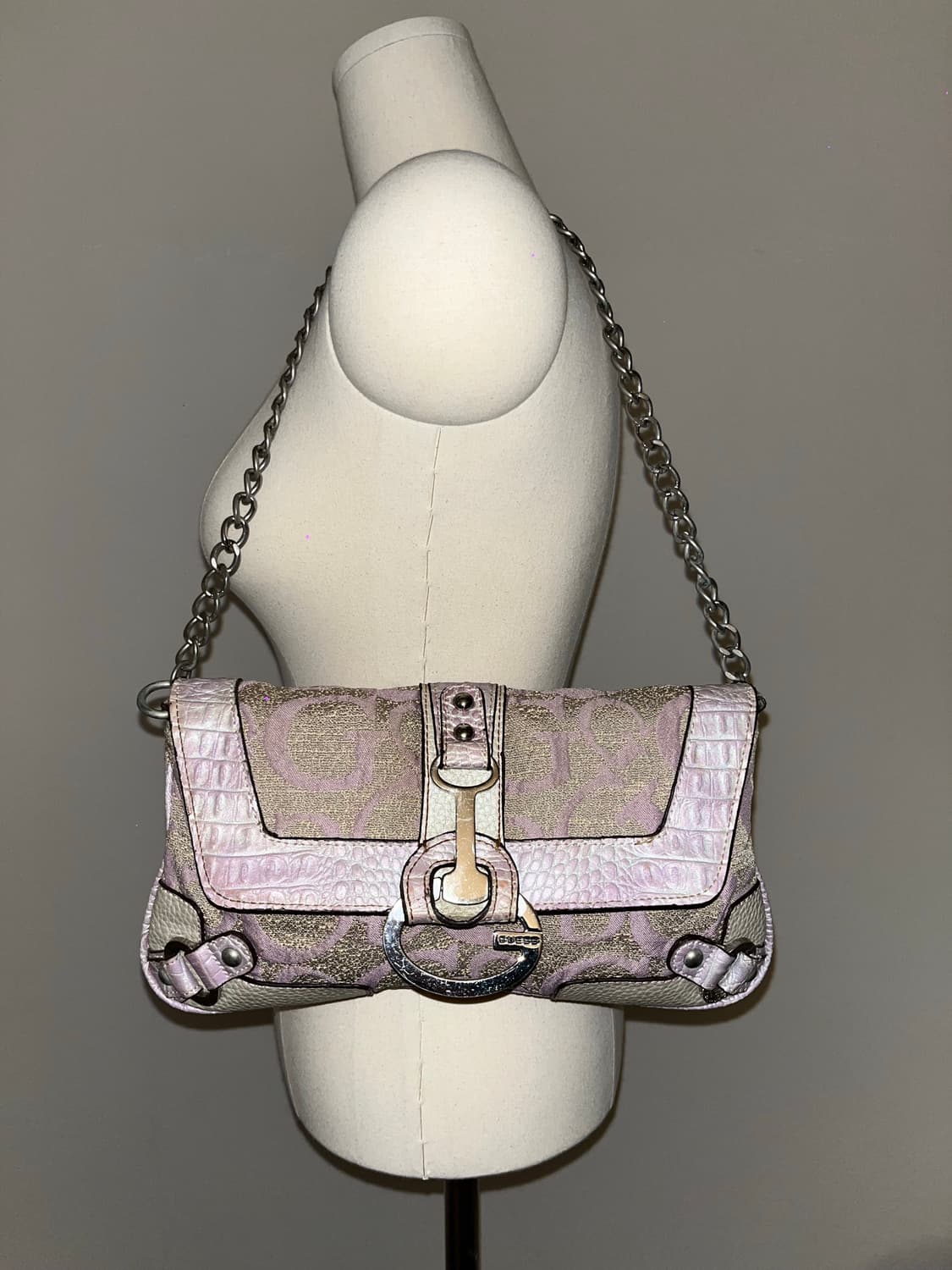 🎉BLACK FRIDAY🎉 Guess pink bag 상품이미지2