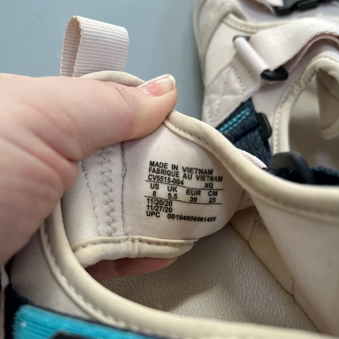 250 나이키 여성 캐년 샌들 0304M 상품이미지8