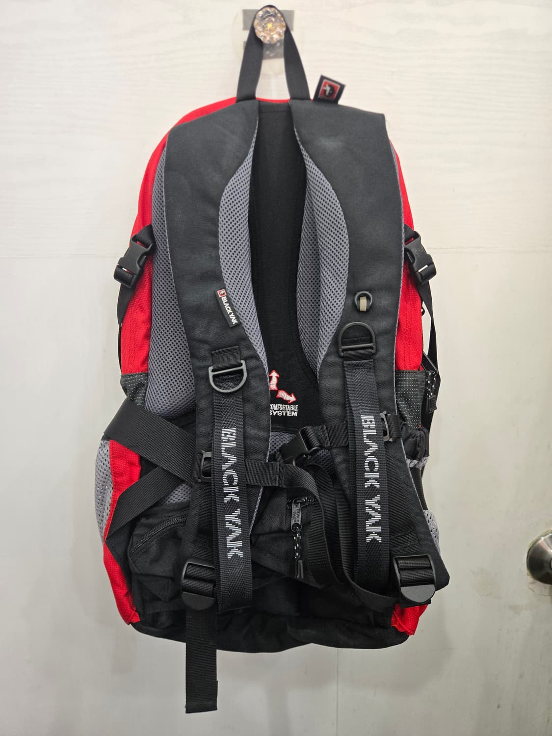 사이즈27L,택있는 새상품)) BLACK YAK 블랙야크 등산 백팩 가방 상품이미지3