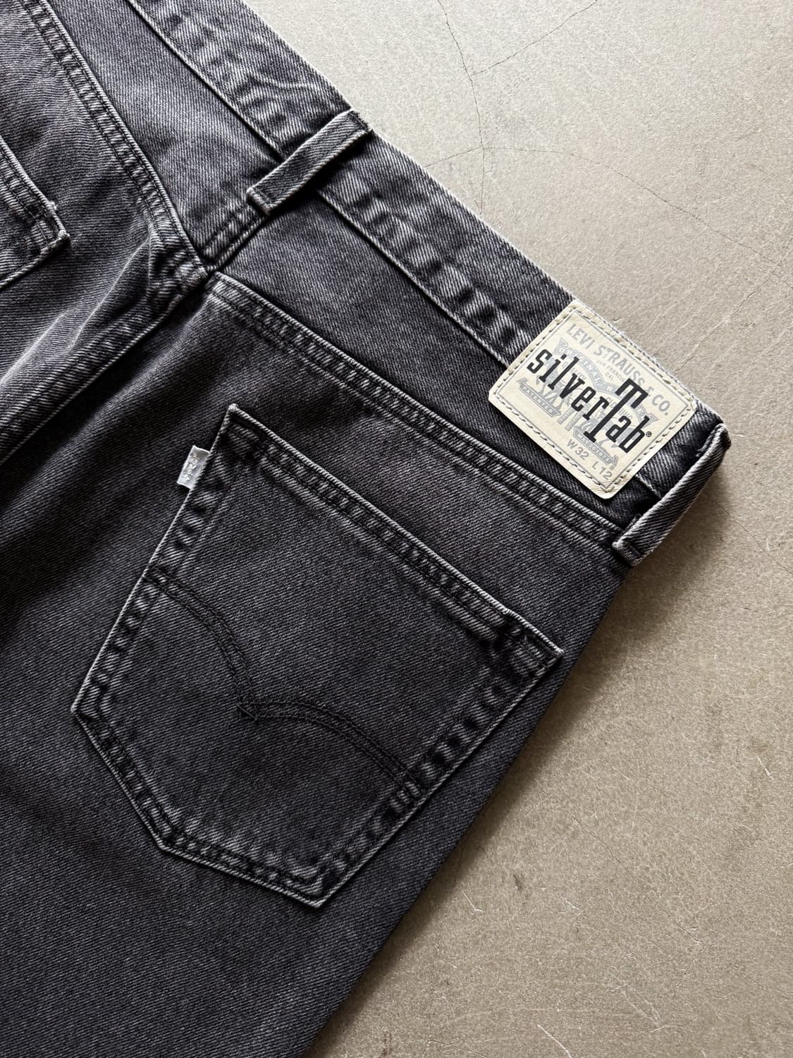 Levi’s SilverTab Loose Denim Shorts  상품이미지5