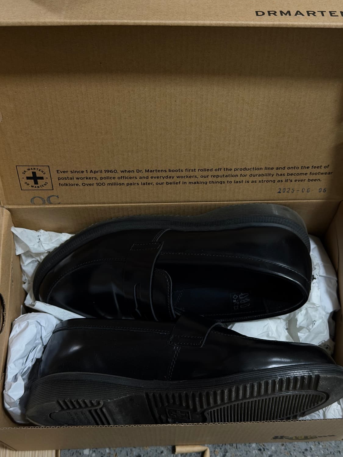 닥터마틴 테마라 블랙 240 상품이미지3