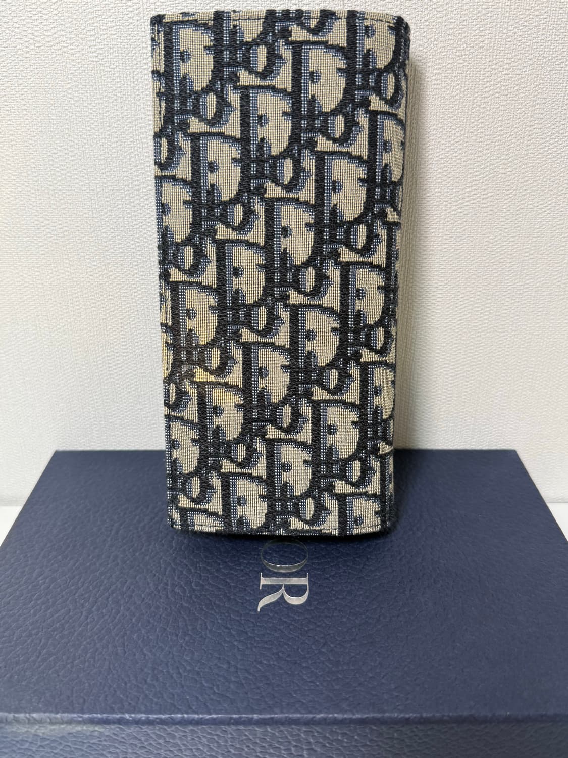 디올 버티컬 장지갑 상품이미지2