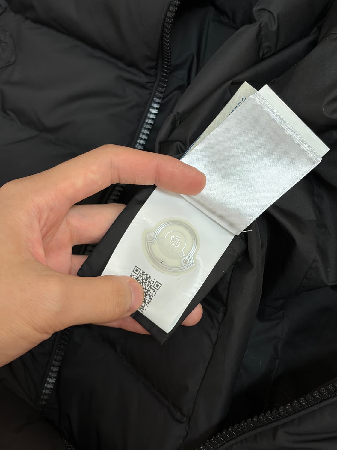 (매장판) 몽클레어 여성 롱패딩 1 몽클레어 여성 패딩 1 상품이미지9