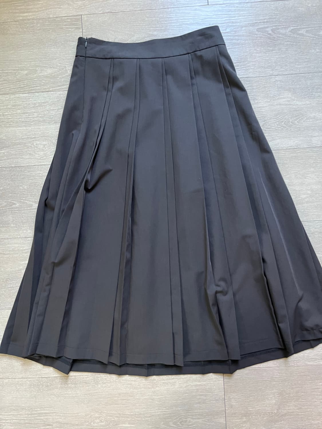 isnee 다크 그레이 플리츠 스커트 L 상품이미지9