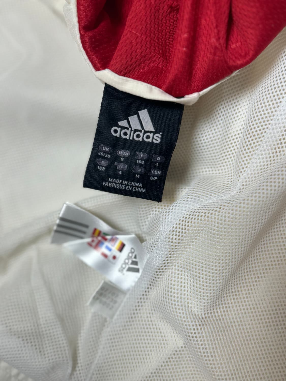 아디다스 리버풀 07-08 챔피언스리그 결승 바람막이 후드 자켓 상품이미지7