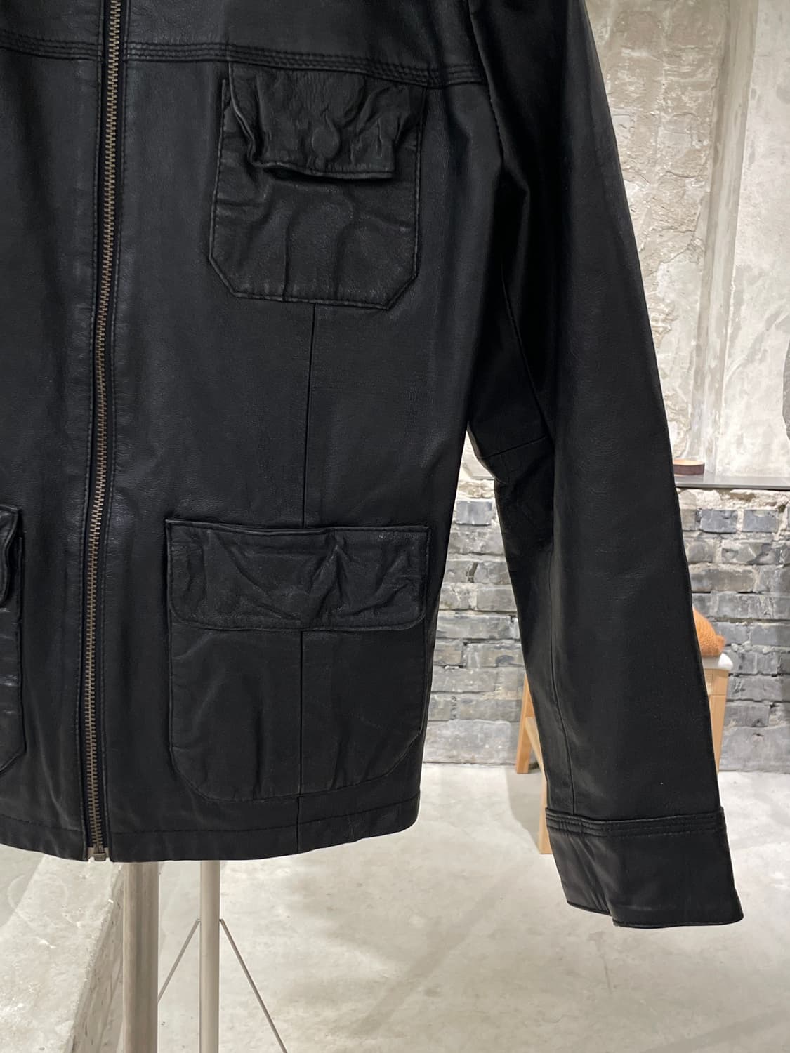 굿소울 블랙 멀티 포켓 레더 자켓 상품이미지5