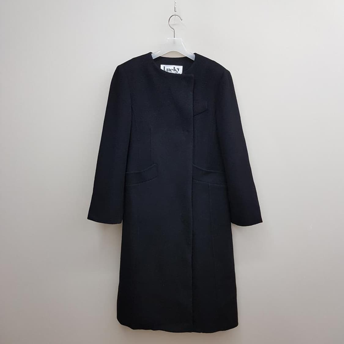 럭키슈에뜨 2022 라운드넥 캐시미어 롱코트 36사이즈 상품이미지1