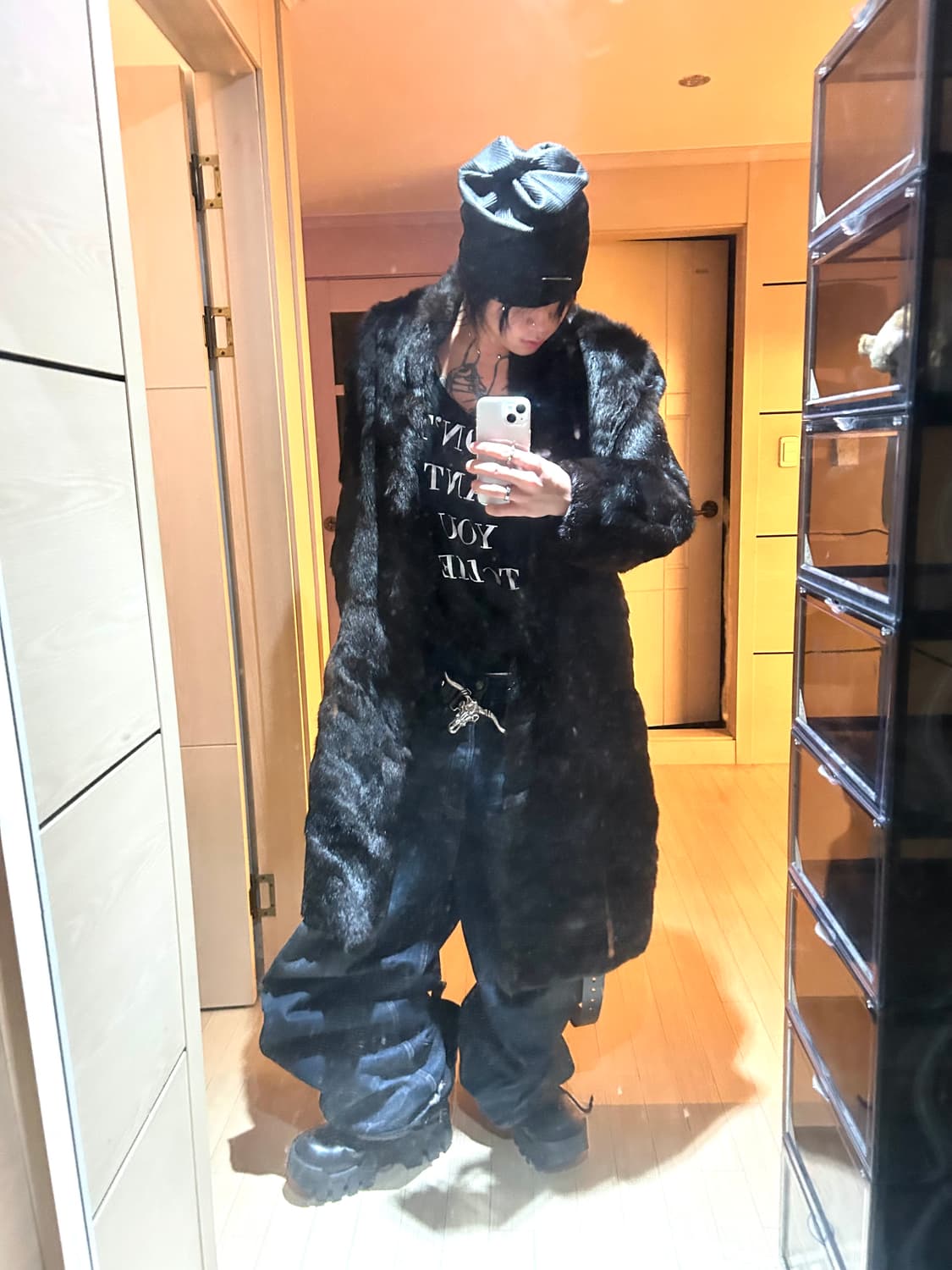 Fox Fur Over Fit Coat 상품이미지7