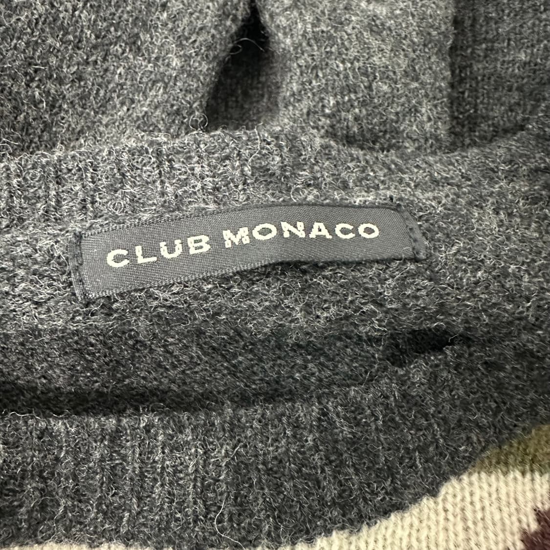 클럽모나코 다이아몬드 패턴 니트 상품이미지4