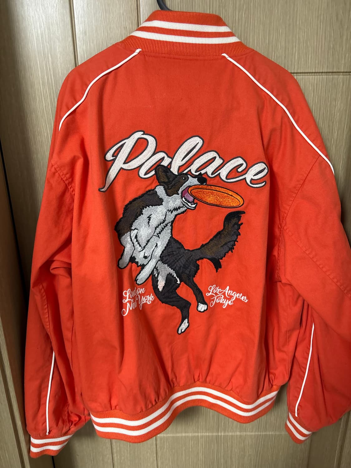 팔라스 바시티 자켓 상품이미지2