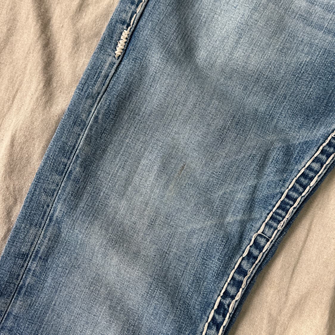 트루릴리전 화이트스티치 부츠컷 데님 29 상품이미지9