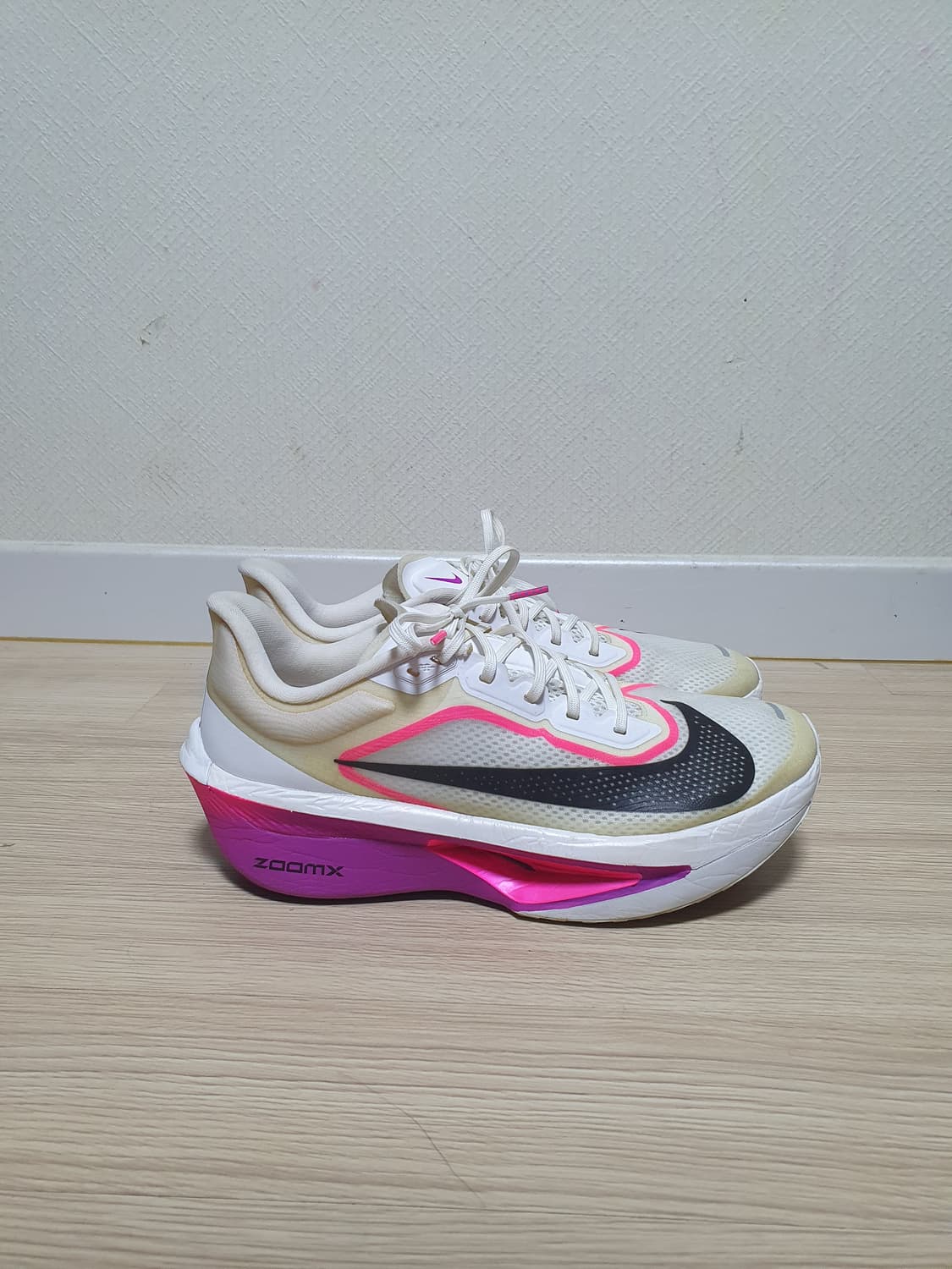 나이키 줌 플라이6 러닝화 285 상품이미지1