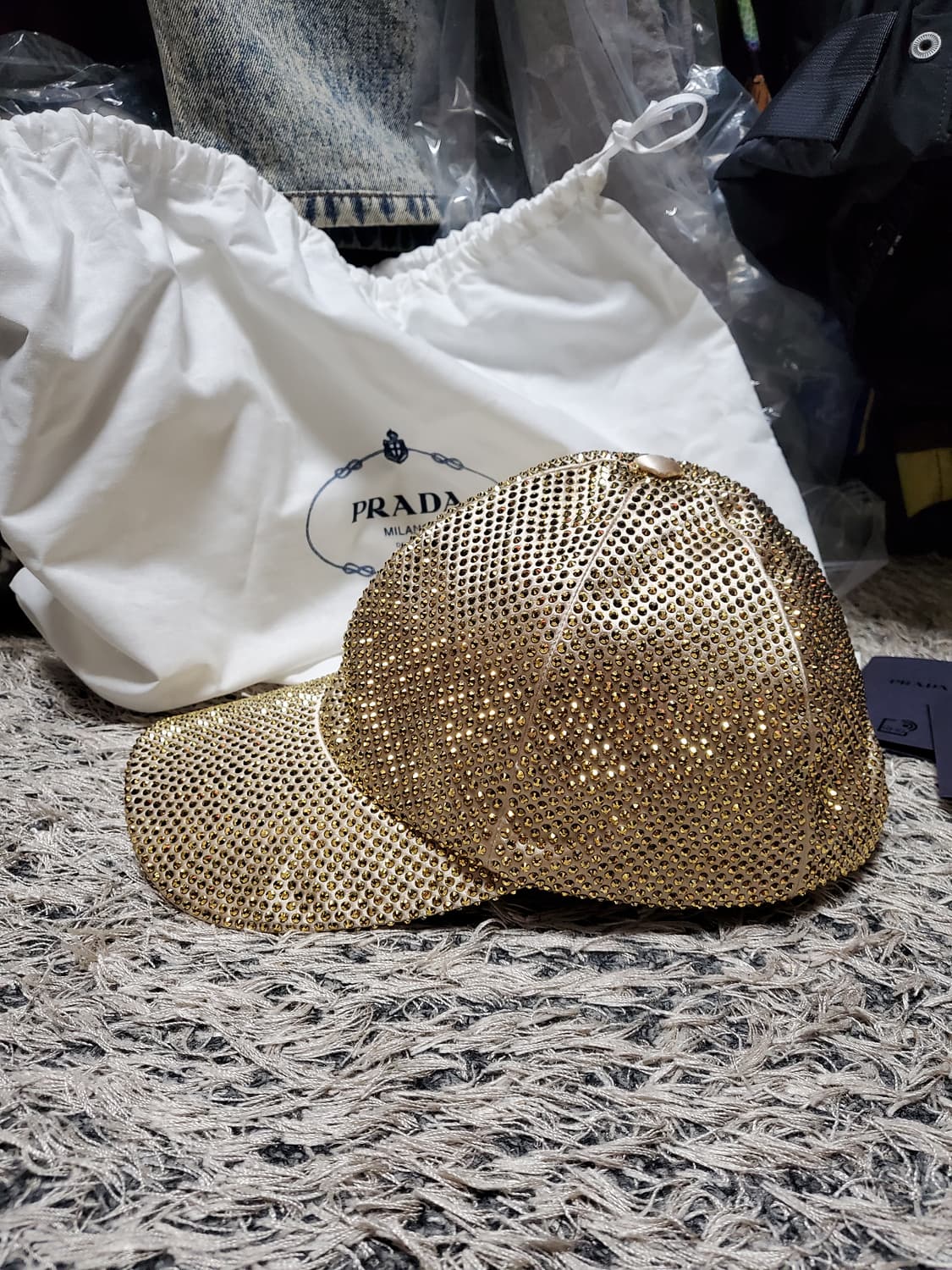 새상품 공용 프라다 크리스탈 볼캡  상품이미지3