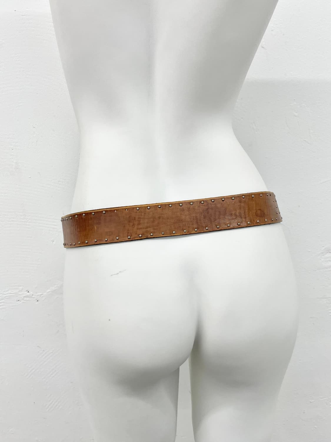 리얼레더 브라운 스터드 펀칭 버클 벨트 상품이미지4